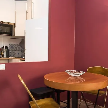 1 Bedroom Central Appartamento Parigi