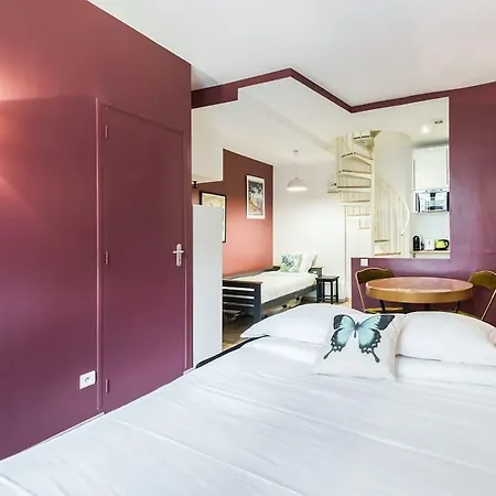 1 Bedroom Central *