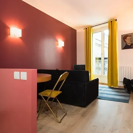 Appartamento 1 Bedroom Central Parigi